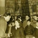 Castelcovati 1958 – Emozionante: la Radiosquadra a scuola